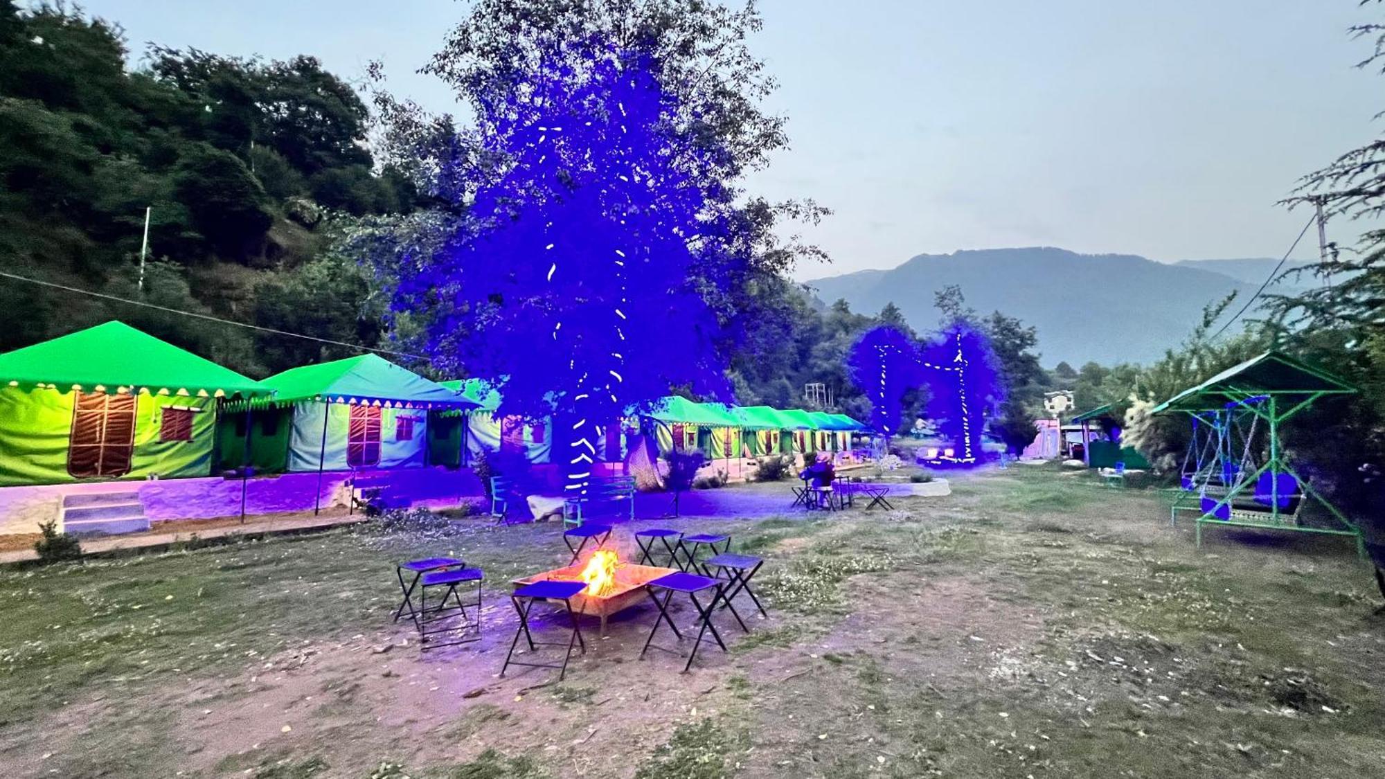 Himalayan Riverside Swiss Cottage Tents, Manali Экстерьер фото