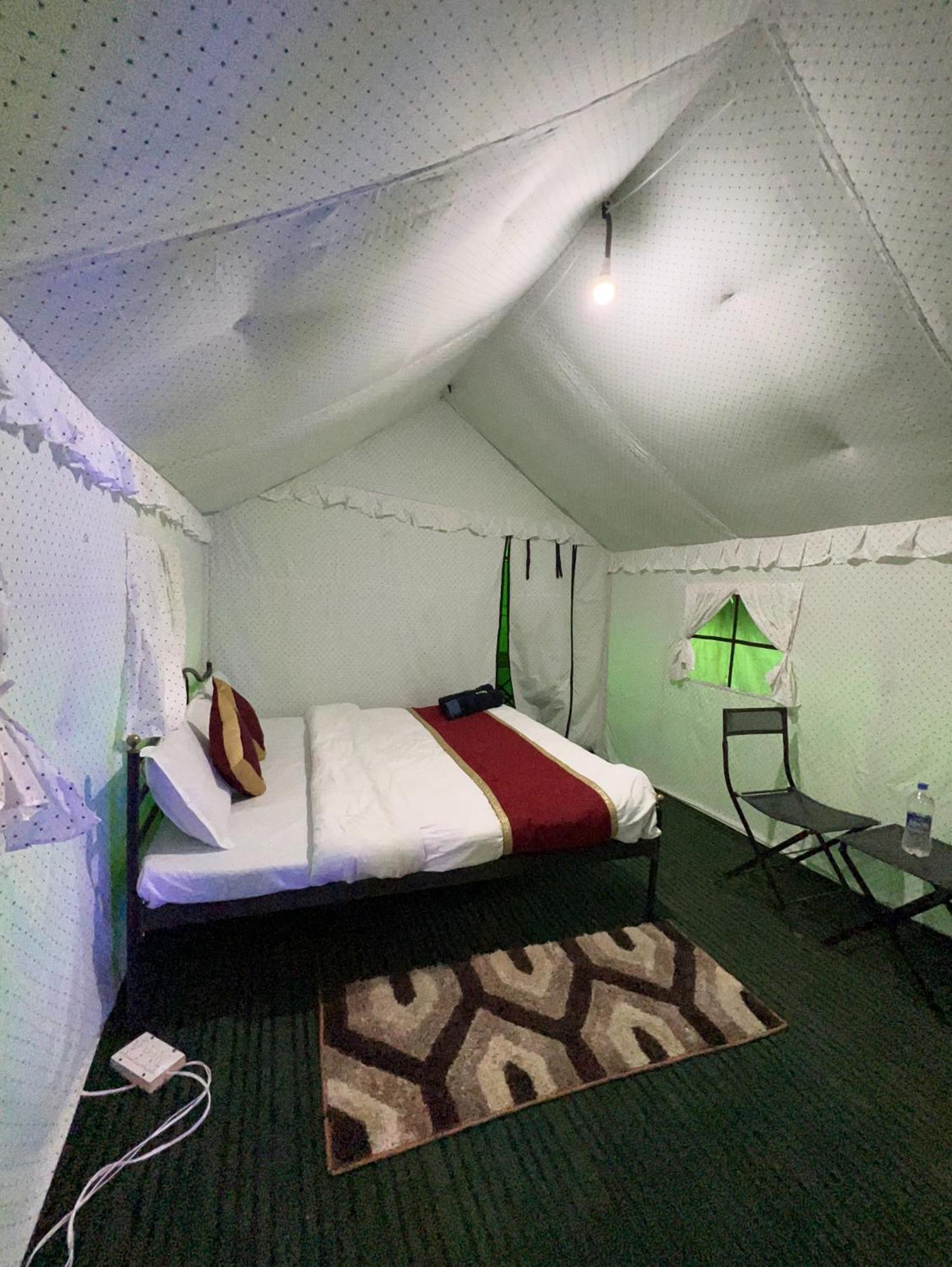 Himalayan Riverside Swiss Cottage Tents, Manali Экстерьер фото